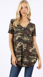 Short Sleeve V-Neck & Round Hem Camouflage Top