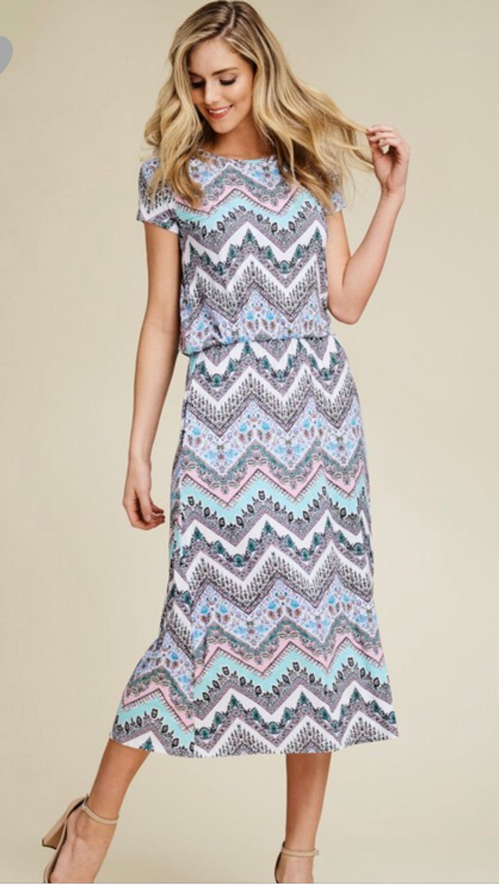 A Knit Bohemian Zigzag Print Dress