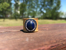 Load image into Gallery viewer, Gold Cigar Rings